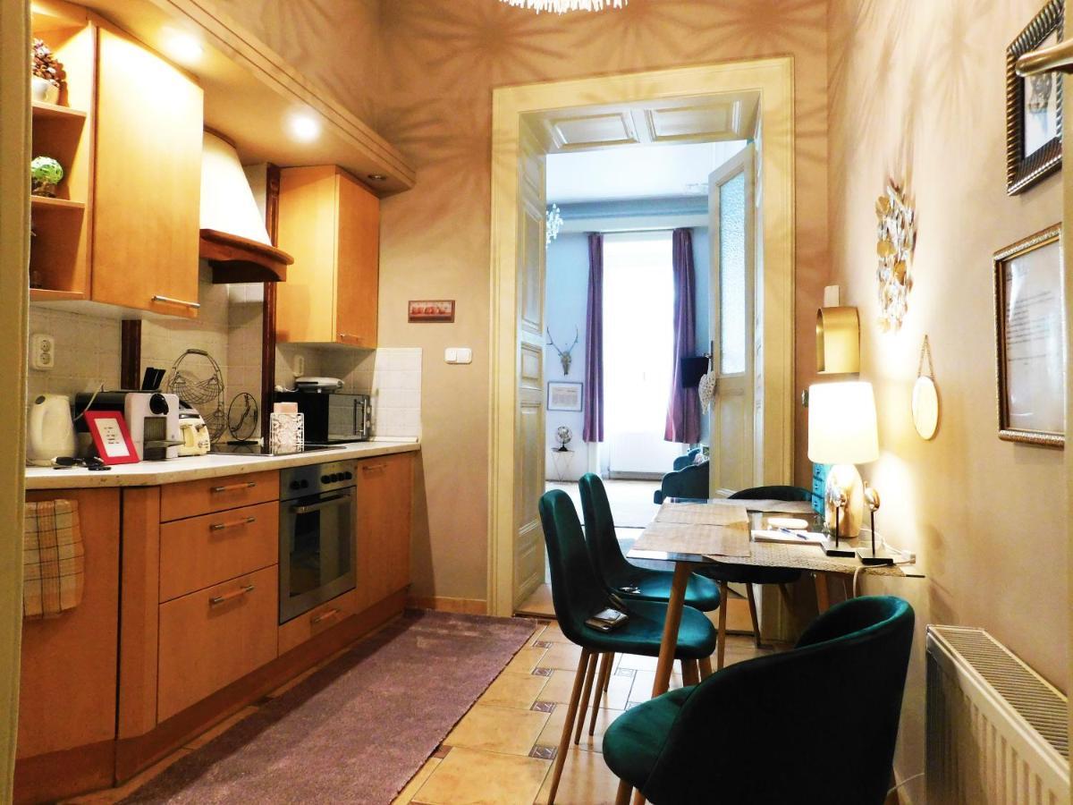 Wonder Deer Lux Apartment At The Parliament Self Check-In Budapesta Exterior foto
