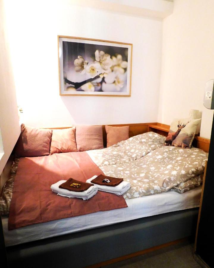 Wonder Deer Lux Apartment At The Parliament Self Check-In Budapesta Exterior foto