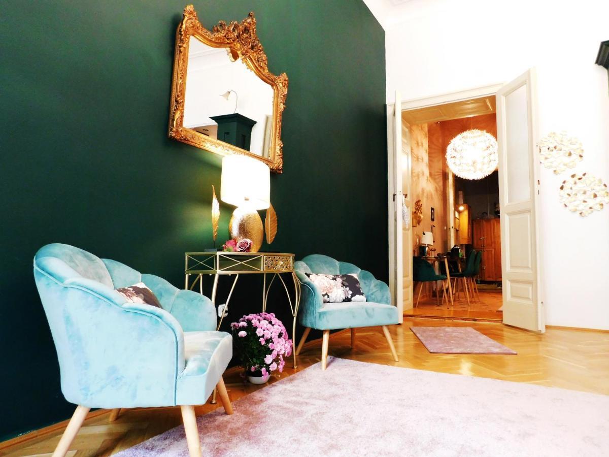 Wonder Deer Lux Apartment At The Parliament Self Check-In Budapesta Exterior foto